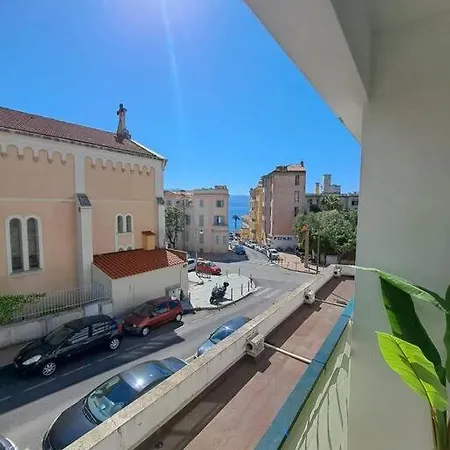 Beau Proche Centre Et Apartment *